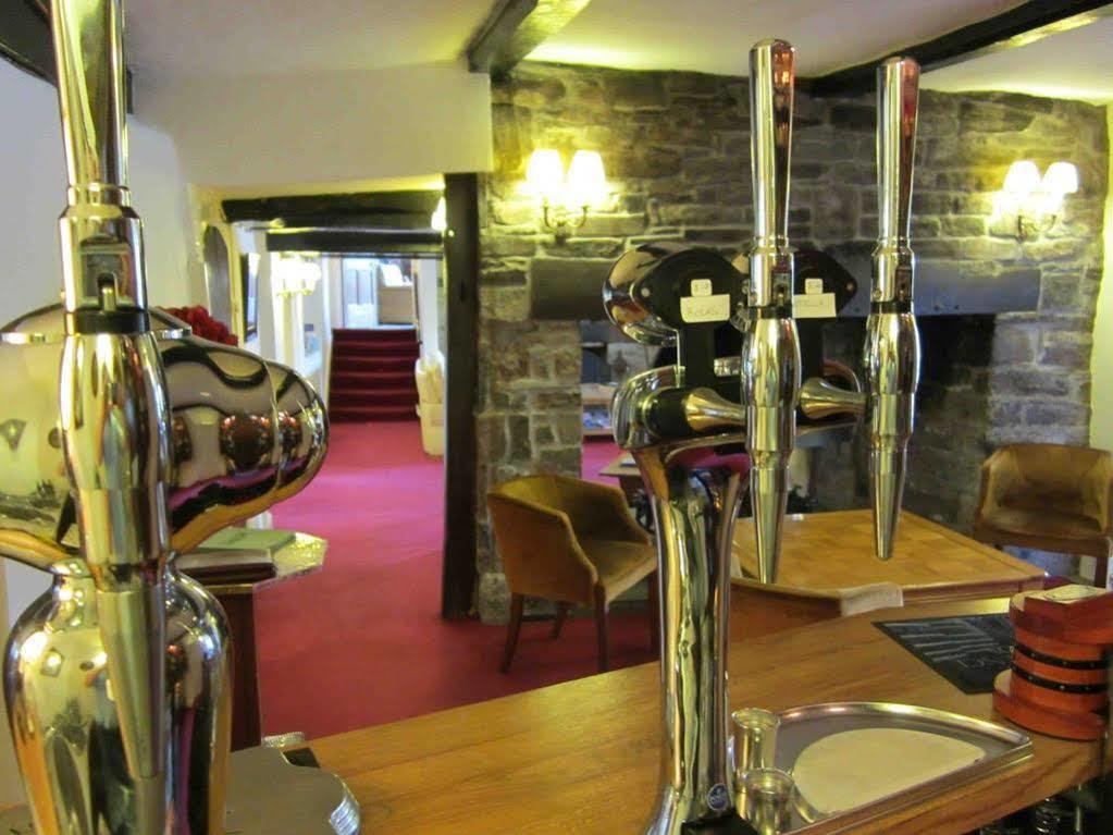 The Three Cocks Coaching Inn Glasbury Екстериор снимка